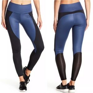 Peony & Me High Rise Leggings Mesh Black Small